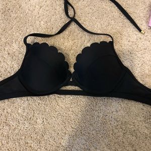 push-up black bikini top